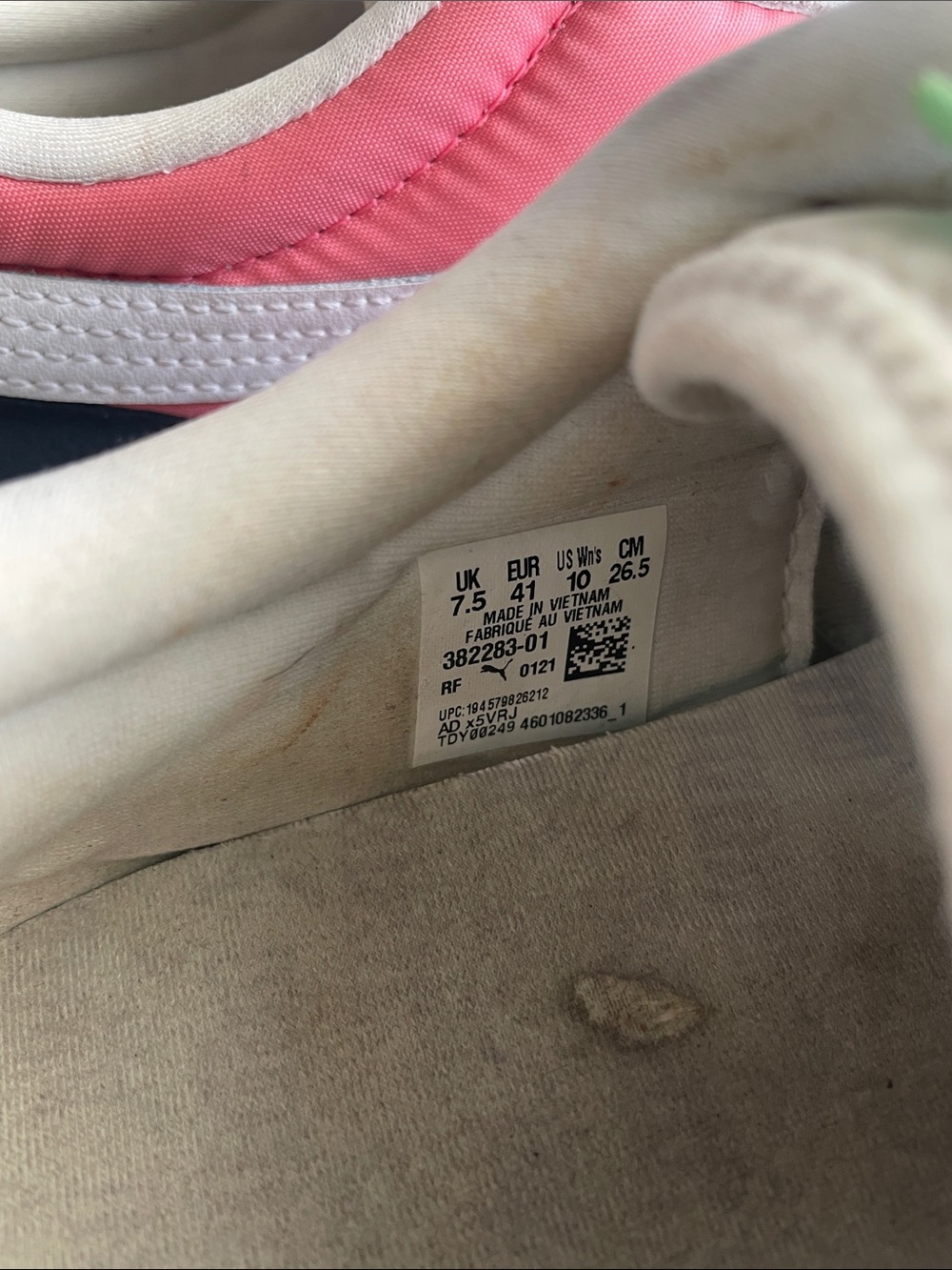 Puma Cruise Rider sneakers. - Picture 3 of 10